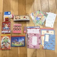 ゆうちゃん様おまとめ専用(*´꒳`*) ディズニー　文具メモセット ゆうちゃん様おまとめ専用(*´꒳`*) ディズニー 文具メモセット ゆうちゃん