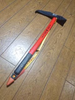 Grivel NEPAL S.A. ピッケル グリベル ネパール S.A.のサムネイル