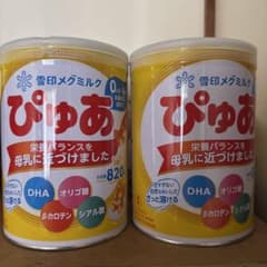 雪印メグミルク ぴゅあ 粉ミルク 820g 2缶セットのサムネイル