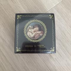ZEESEA プレストパウダー The British Museumのサムネイル