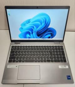 Latitude5521 Corei7-11850H GeForce MX450 - メルカリ