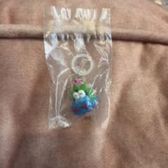 プロ野球マスコット　めじるしアクセサリー　スラィリー　カープのサムネイル