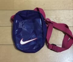 NIKE ショルダーバッグ パープル ピンクのサムネイル