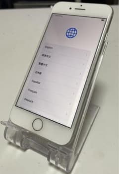 iPhone 8 Silver 64 GB Softbankのサムネイル
