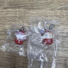 サンリオ いちごめじるしアクセサリー マイメロディ ウサハナ ガチャガチャのサムネイル