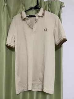 FRED PERRY ベージュ ポロシャツ Mのサムネイル