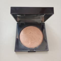 LAURA MERCIER マットラディアンス ベイクドパウダー - メルカリ