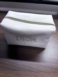 DIOR ポーチ ボックス型 ノベルティのサムネイル