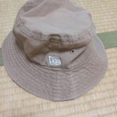NEW ERA バケットハット ベージュ YOUTH M/Lのサムネイル