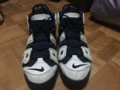 AIR MORE UPTEMPO オリンピック 28.5のサムネイル