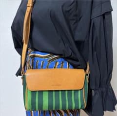 【完売品レア美品】マリメッコ ショルダーバッグのサムネイル