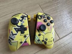 Switch コントローラー ピカチュウのサムネイル