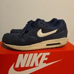 NIKE AirMax 1Essential ナイキエアマックス1エッセンシャルのサムネイル