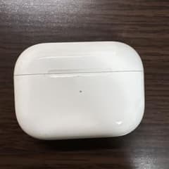 Apple AirPods Pro2充電ケースのみのサムネイル