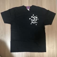 アイリー　Tシャツ　XLのサムネイル