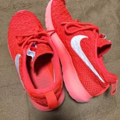 ナイキ スニーカー  23.5 【値下げしました】のサムネイル