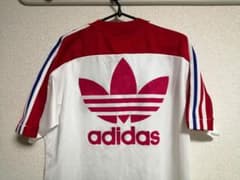 アディダスTシャツのサムネイル