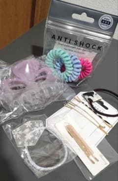 ANTI SHOCK、ヘアアクセサリーセットのサムネイル