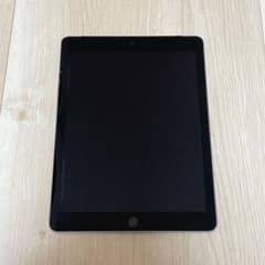 iPad 第6世代 128GBのサムネイル