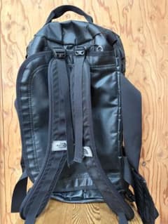 THE NORTH FACE 大容量バックパック ブラックのサムネイル