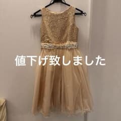 ゴールドドレスのサムネイル