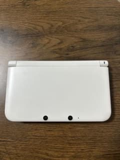な*ん様 Nintendo 3DS LL 本体 ホワイトのサムネイル