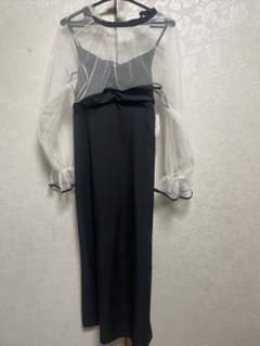 ドレスのサムネイル