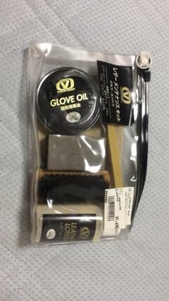 野球グラブ、スパイク手入れセットのサムネイル