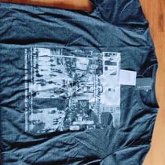 長袖Tシャツのサムネイル