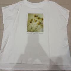 フラワーフォトプリント 半袖Tシャツ ホワイト LLのサムネイル