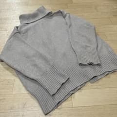 タートルネック　ニット　mysty woman ベージュ　フリーサイズ