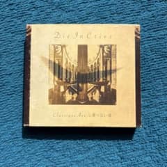Die In Cries Classique Ave.の飛べない鳩 - メルカリ