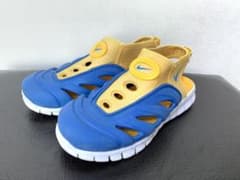 《NIKE》20cm  アクアシューズ／ウォーターシューズのサムネイル
