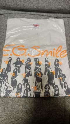 E-Girls  メンバー全員ラストLIVE Tシャツのサムネイル