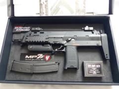 東京マルイ　MP7A1 ガスブローバック　美品のサムネイル