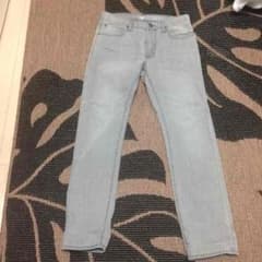 未使用 GAP グレー スリム ストレートデニムのサムネイル