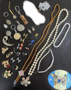 遺品整理 アクセサリーブローチ ペンダントトップ カフ タイピン 奈良