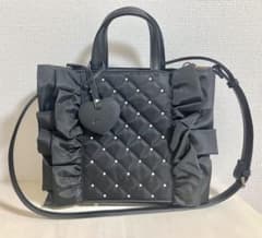 極美品】 DIANA ダイアナ フリル付きキルティングバッグ ブラック 