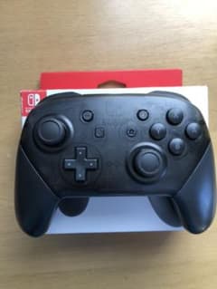 純正 任天堂スイッチ用プロコントローラーのサムネイル