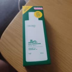 VT CICA ESSENCE SUN 日焼け止め 100mLのサムネイル