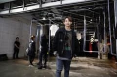入手困難】ILLIT アイリット ミンジュ supreme ロンt|mercariメルカリ 