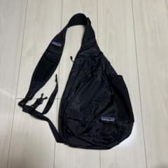廃盤 パタゴニア ワンショルダーバッグ ボディバッグ ブラック Y2K patagonia パタゴニア ワンショルダー スリングバッグ y2k 廃版