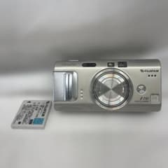 富士フィルム Fujifilm FinePix F710 シルバー デジカメ - メルカリ