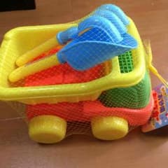 お砂場ダンプカーセットのサムネイル