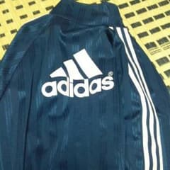 adidasジャージのサムネイル