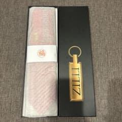 新品未使用★ジリ極上ネクタイ&チーフ　最高級品！ 新品未使用☆ジリ極上ネクタイ&チーフ 最高級品！ - メルカリ