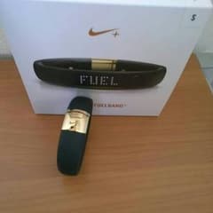 NIKE FUELBANDのサムネイル