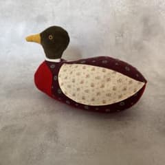 HUMAN MADE ダック　カモ　デコイ　ぬいぐるみ　レア初期 HUMAN MADE ダック カモ デコイ ぬいぐるみ レア初期 - メルカリ