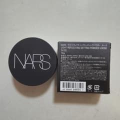 【新品】NARS ライトリフレクティングパウダールース 10gのサムネイル