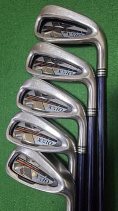 名器】ゼクシオ 10 アイアン 5本セット (#5-#9) MP1000 R - メルカリ